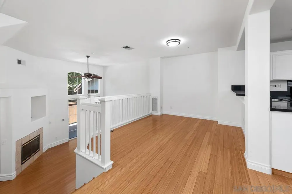 10242 Wateridge Cir #197 San Diego, CA 92121