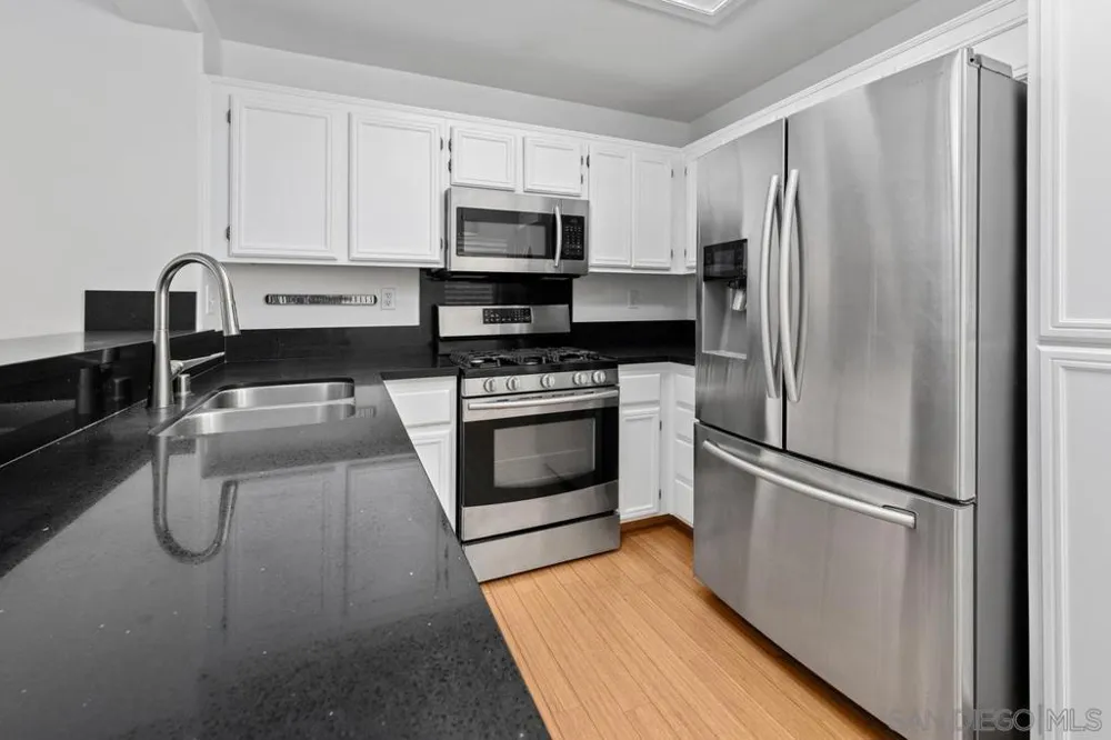 10242 Wateridge Cir #197 San Diego, CA 92121