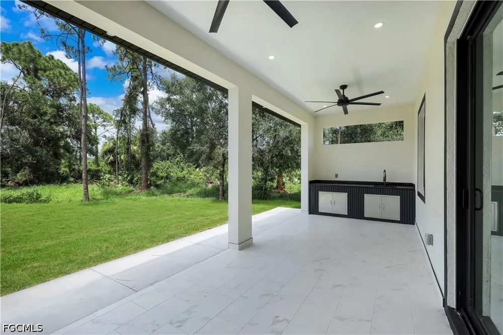 Ramus Street E Lehigh Acres, FL 33974