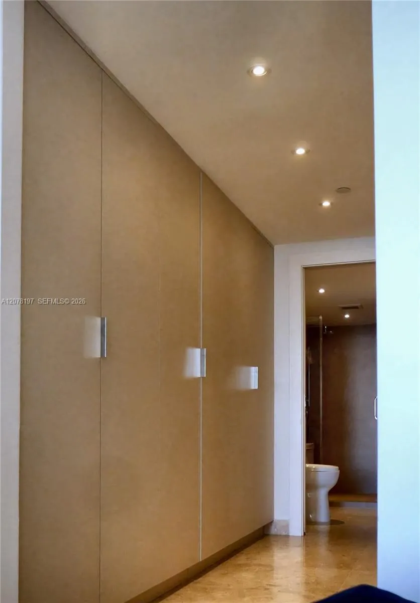 201 Crandon Blvd #605 Key Biscayne, FL 33149
