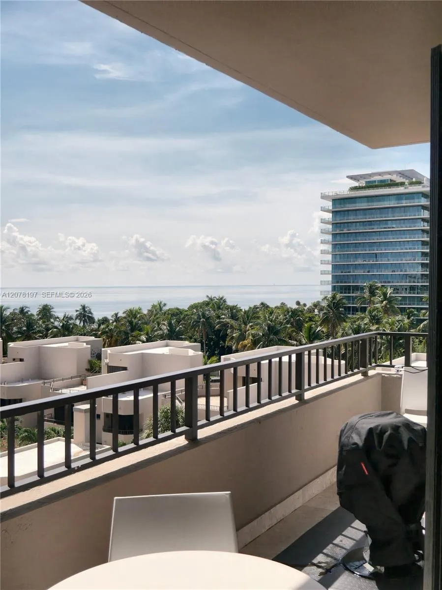 201 Crandon Blvd #605 Key Biscayne, FL 33149
