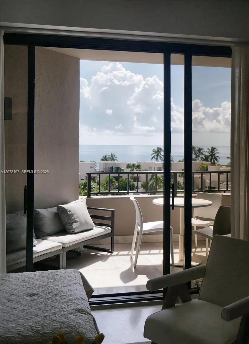 201 Crandon Blvd #605 Key Biscayne, FL 33149