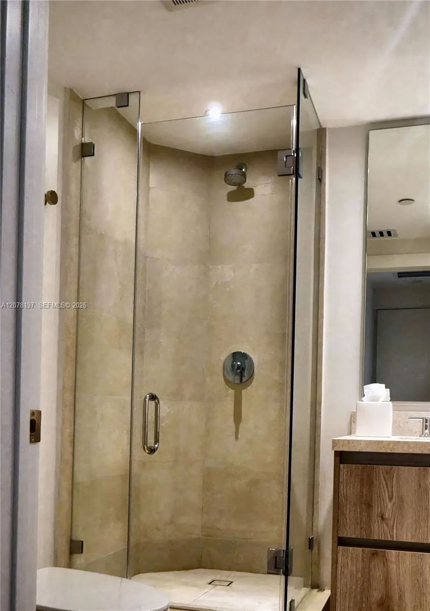 201 Crandon Blvd #605 Key Biscayne, FL 33149