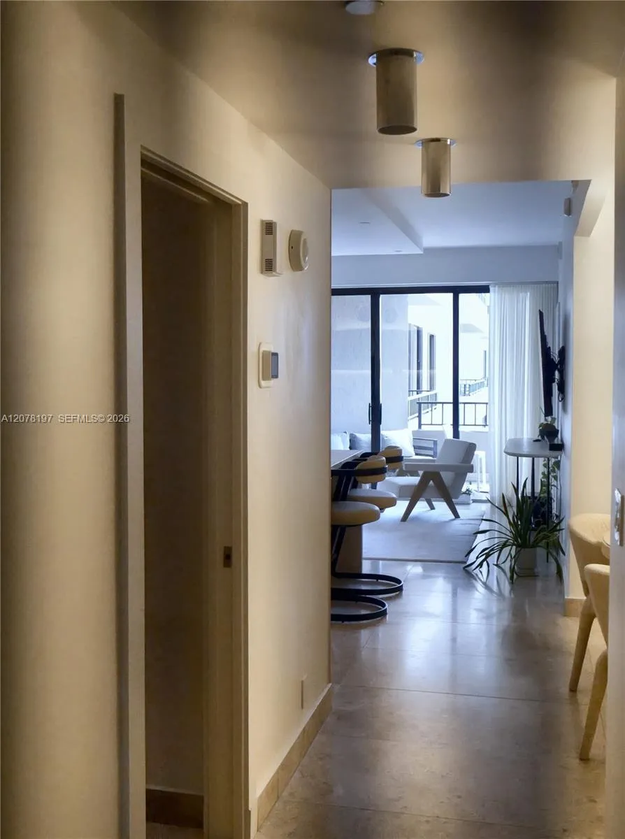 201 Crandon Blvd #605 Key Biscayne, FL 33149