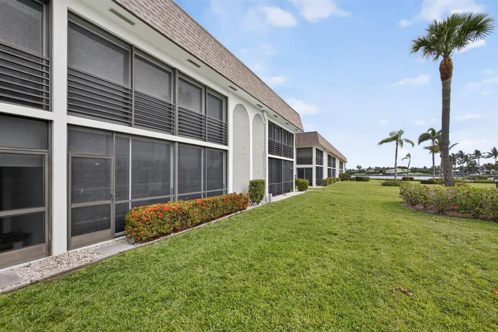 755 SATURN STREET #C105 Jupiter, FL 33477