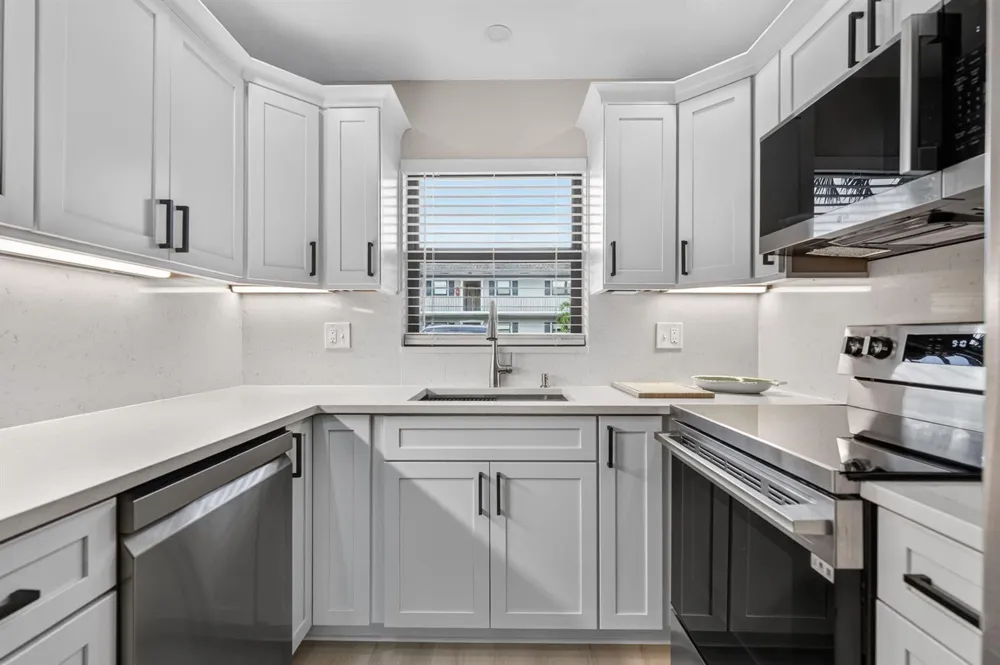 755 SATURN STREET #C105 Jupiter, FL 33477