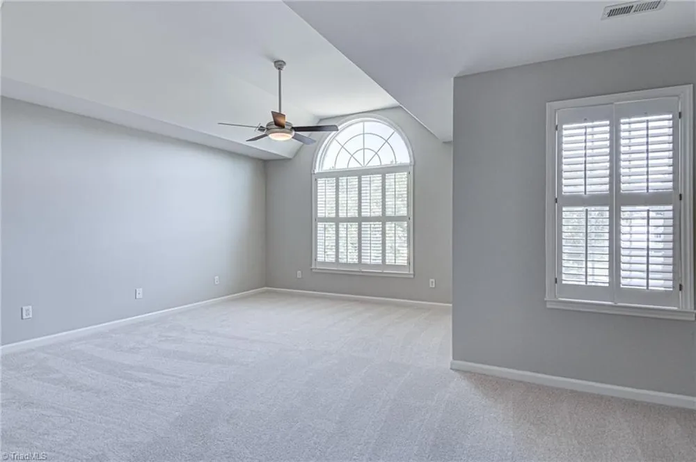 5 Crab Tree Court Greensboro, NC 27455