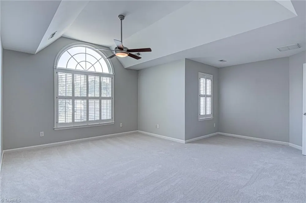 5 Crab Tree Court Greensboro, NC 27455