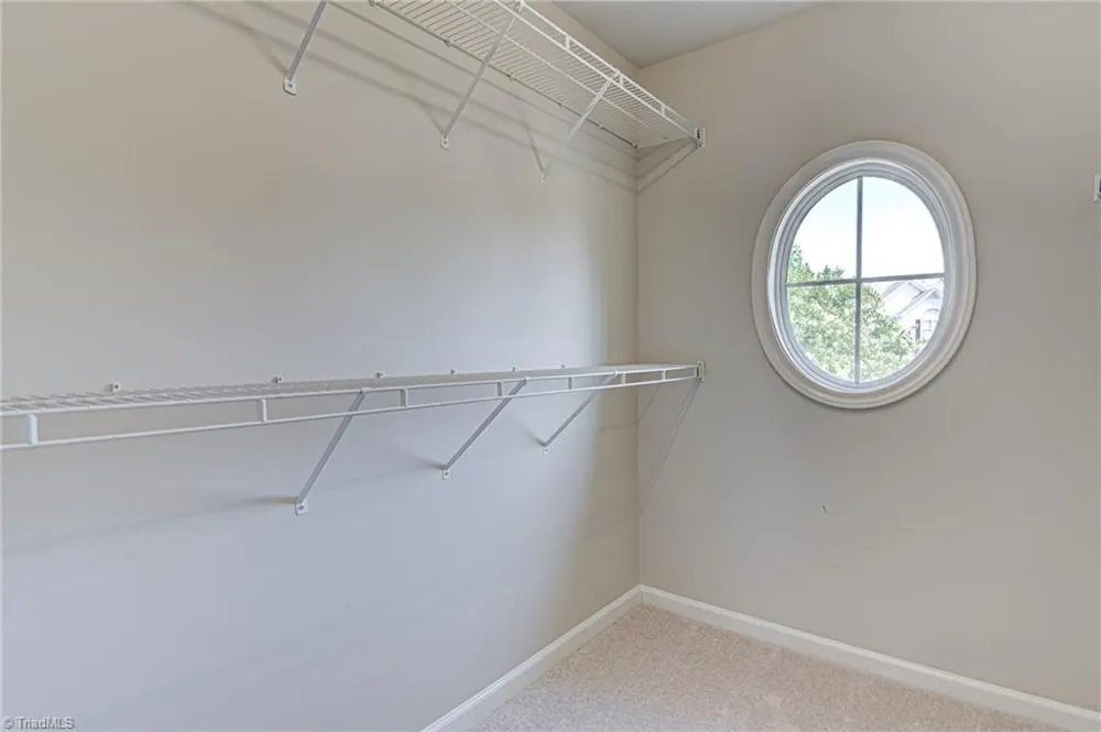 5 Crab Tree Court Greensboro, NC 27455