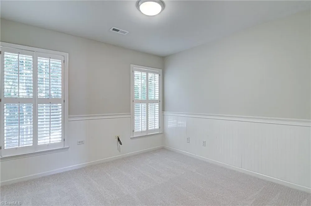 5 Crab Tree Court Greensboro, NC 27455