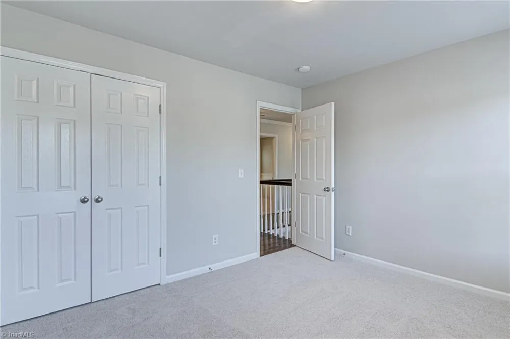 5 Crab Tree Court Greensboro, NC 27455