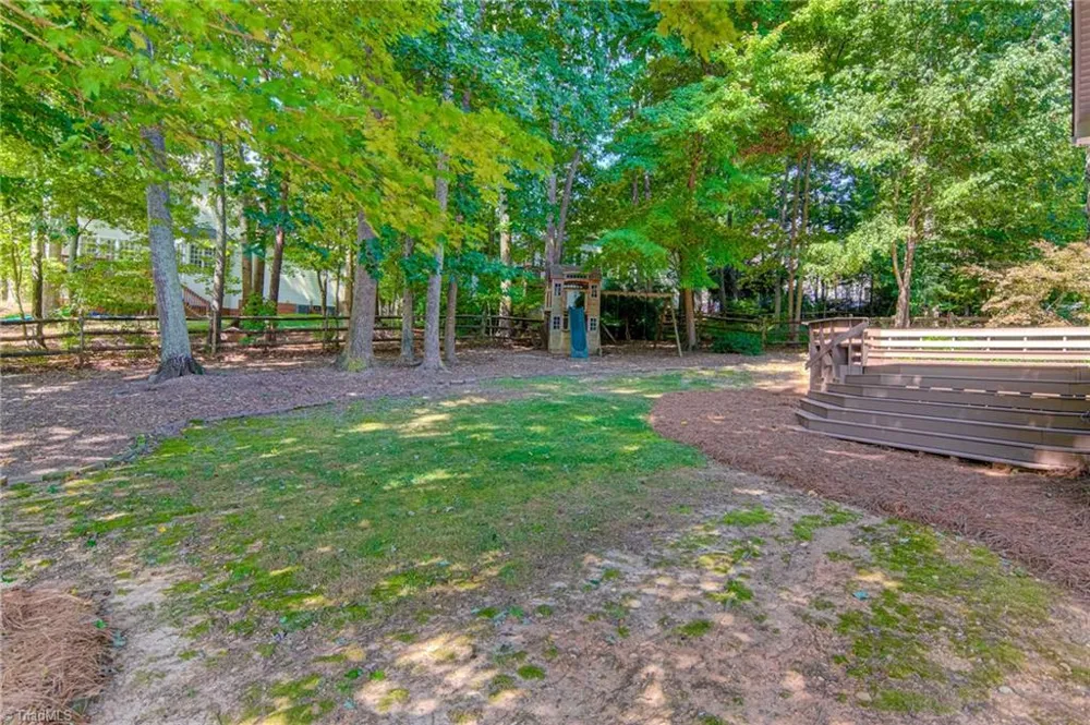 5 Crab Tree Court Greensboro, NC 27455