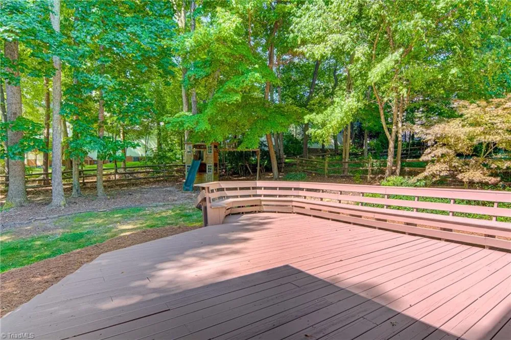 5 Crab Tree Court Greensboro, NC 27455