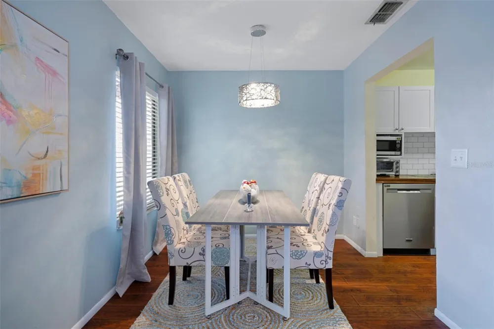 314 MOORINGS COVE DRIVE Tarpon Springs, FL 34689
