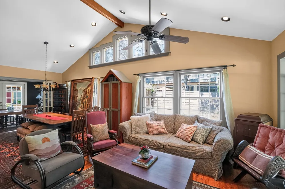221 Park Lane Austin, TX 78704