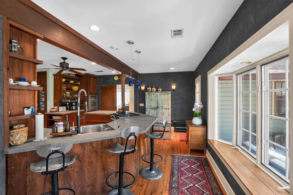 221 Park Lane Austin, TX 78704