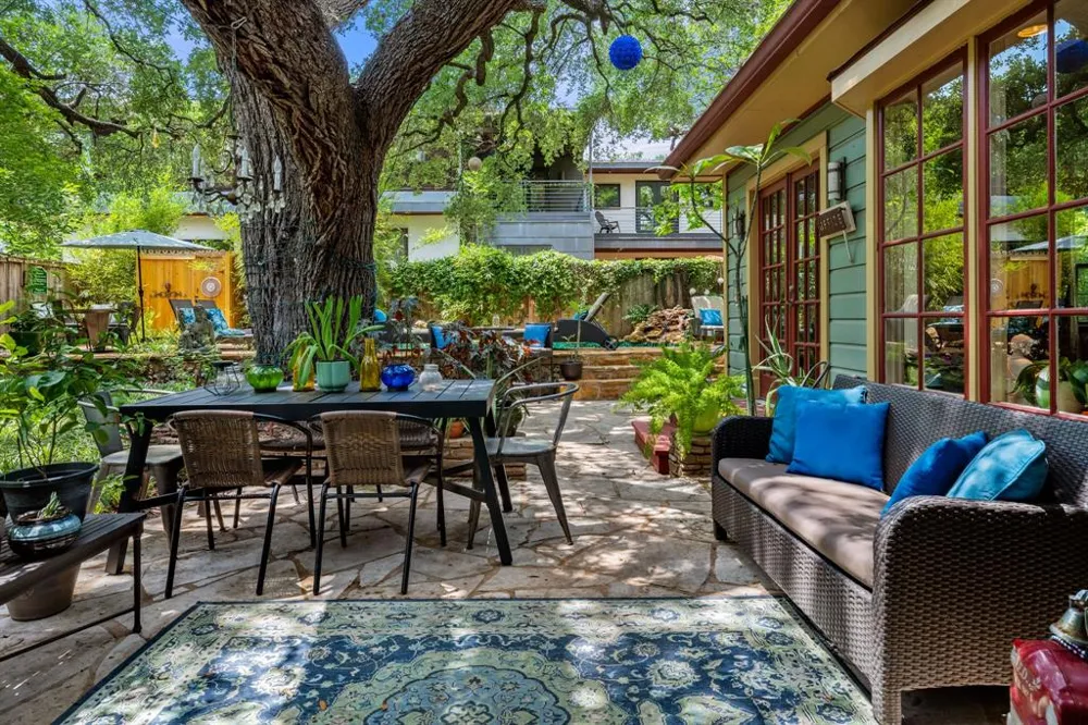 221 Park Lane Austin, TX 78704