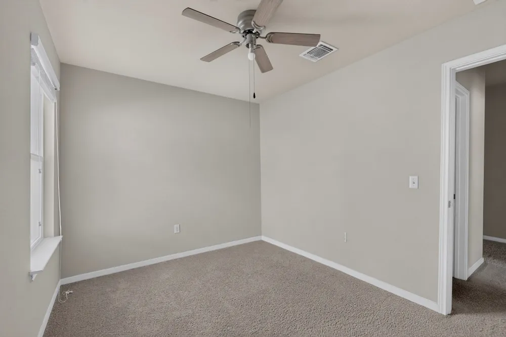 402 Pentire Way Hutto, TX 78634