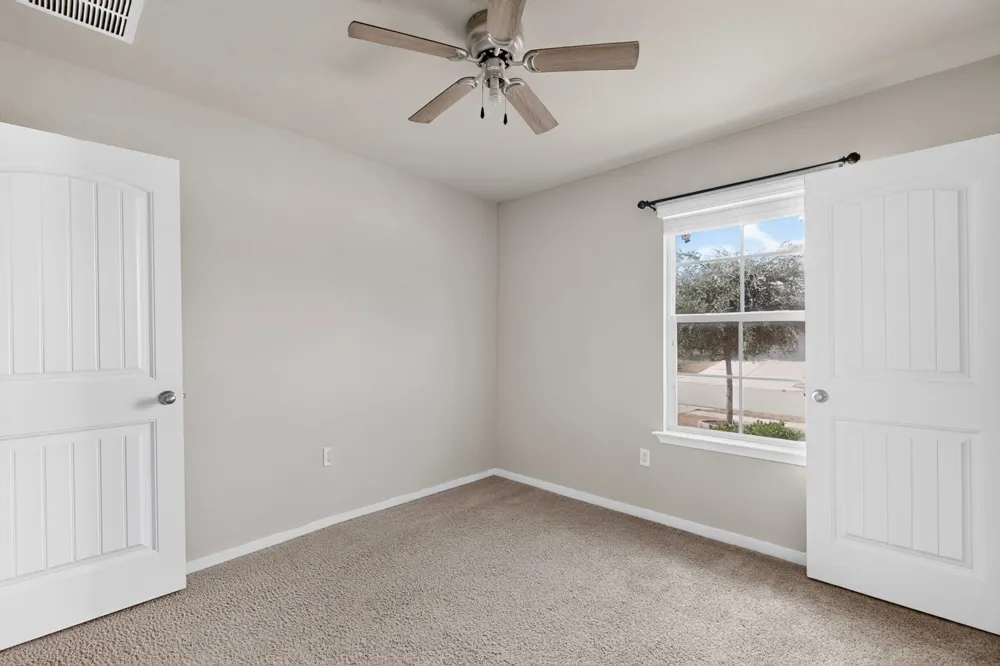 402 Pentire Way Hutto, TX 78634