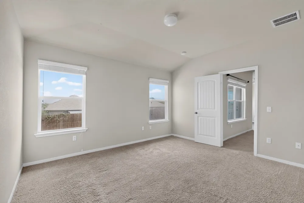 402 Pentire Way Hutto, TX 78634
