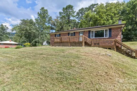 379 Bee Tree Road