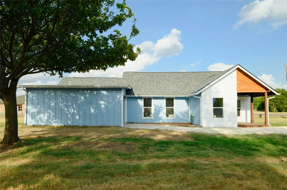 4401 Elementary Drive Southmayd, TX 76268