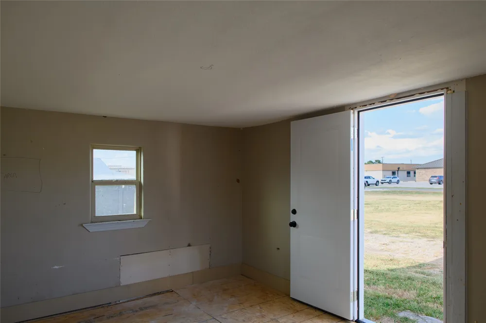 4401 Elementary Drive Southmayd, TX 76268