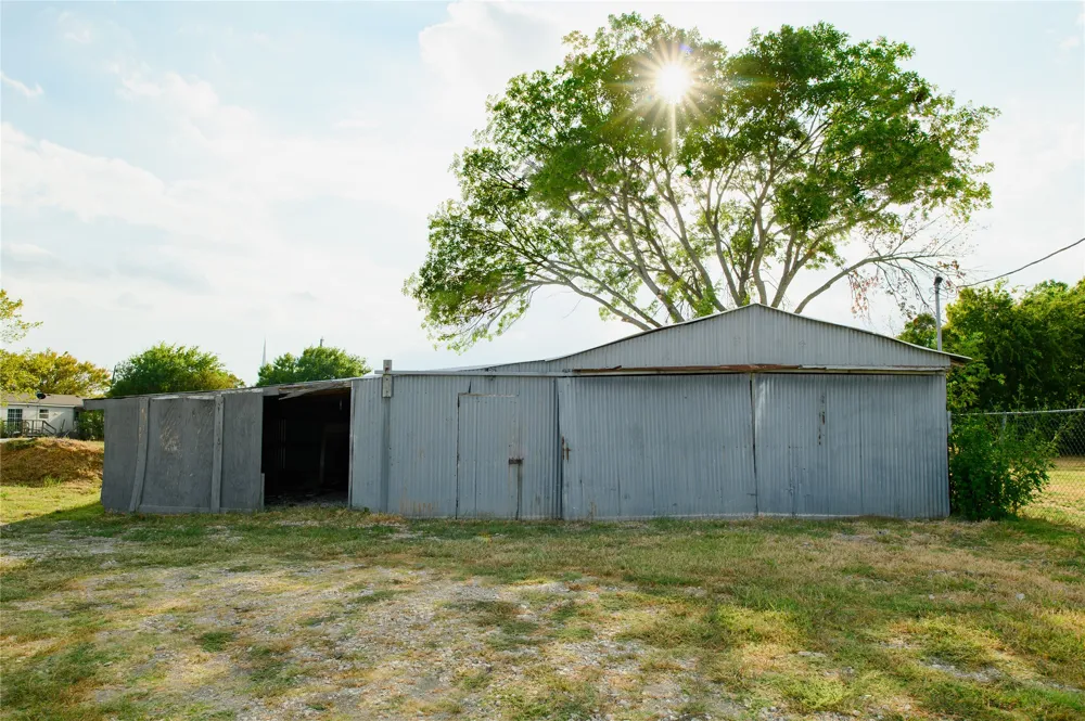 4401 Elementary Drive Southmayd, TX 76268