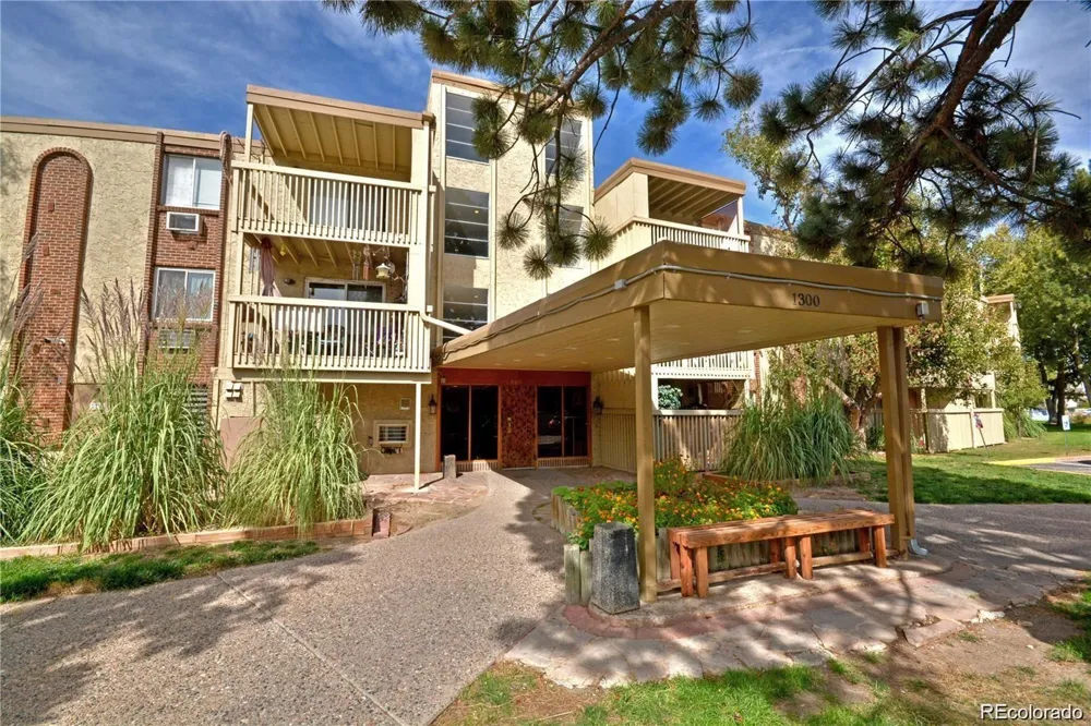 1306 S Parker Road #164 Denver, CO 80231