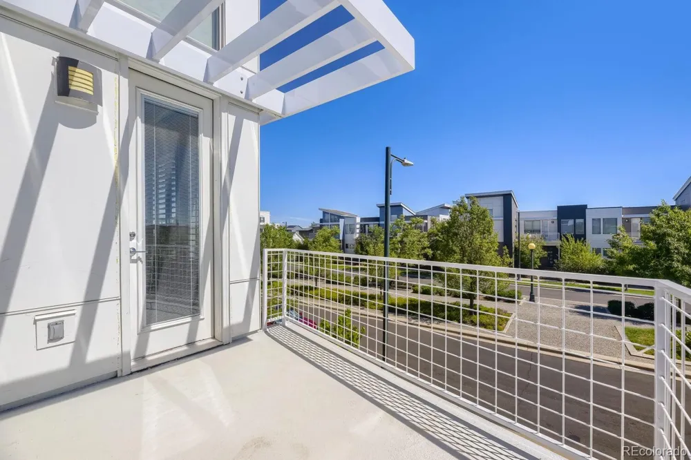 5053 Valentia Street #101 Denver, CO 80238