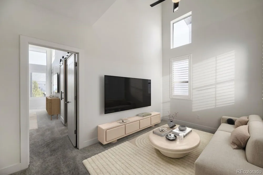 5053 Valentia Street #101 Denver, CO 80238