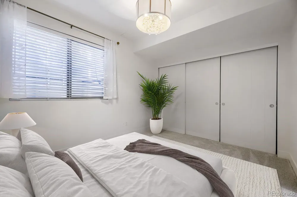 5053 Valentia Street #101 Denver, CO 80238