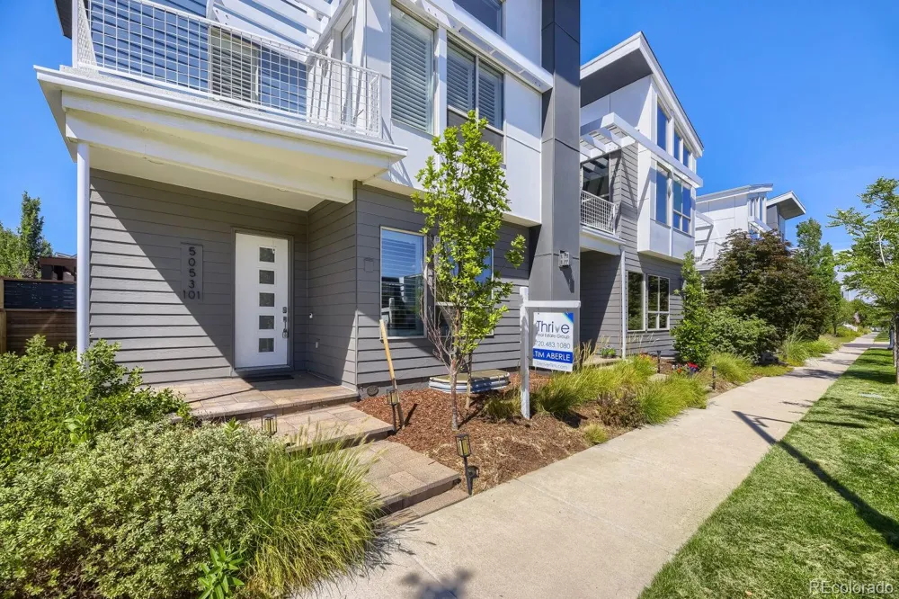 5053 Valentia Street #101 Denver, CO 80238