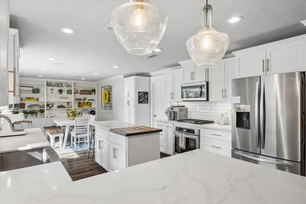 12806 Britt Road Brookside, TX 77581