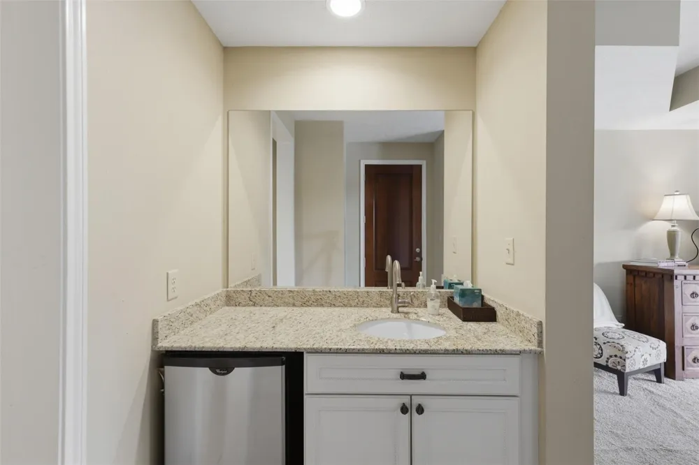 3249 Founders Drive Bryan, TX 77807