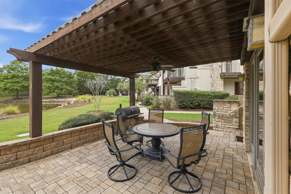 3249 Founders Drive Bryan, TX 77807
