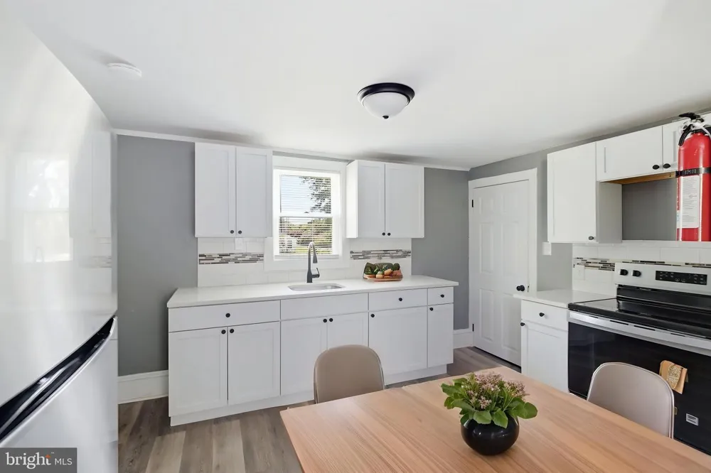 22 OLD KINGS Salem, NJ 08079