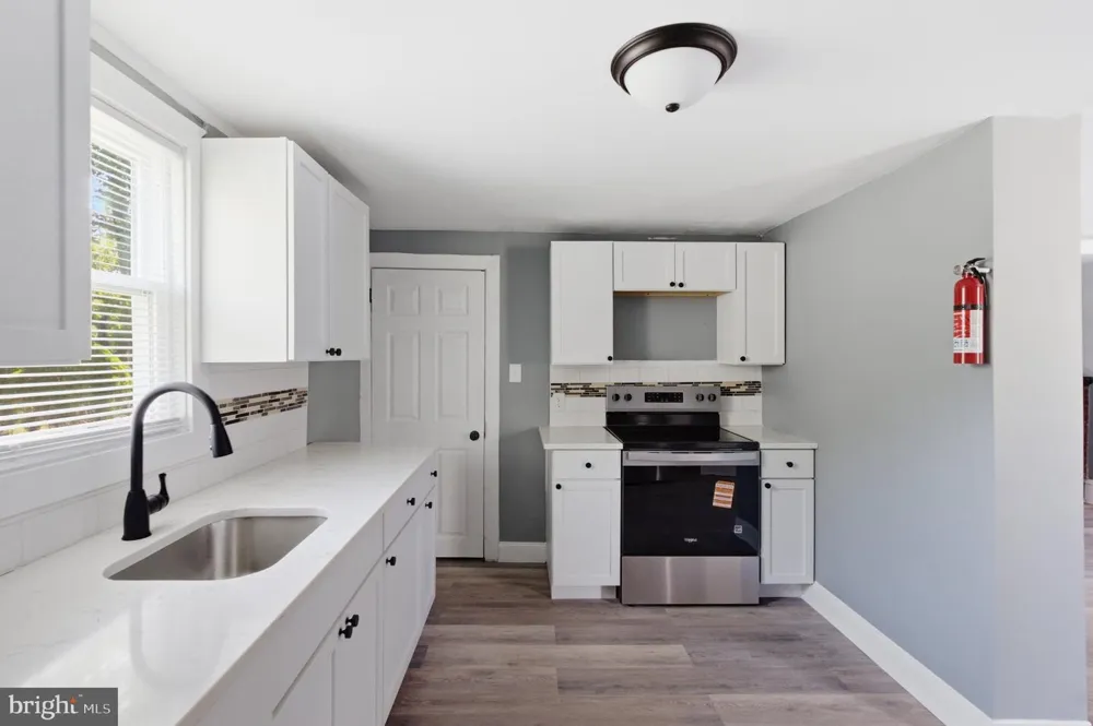 22 OLD KINGS Salem, NJ 08079
