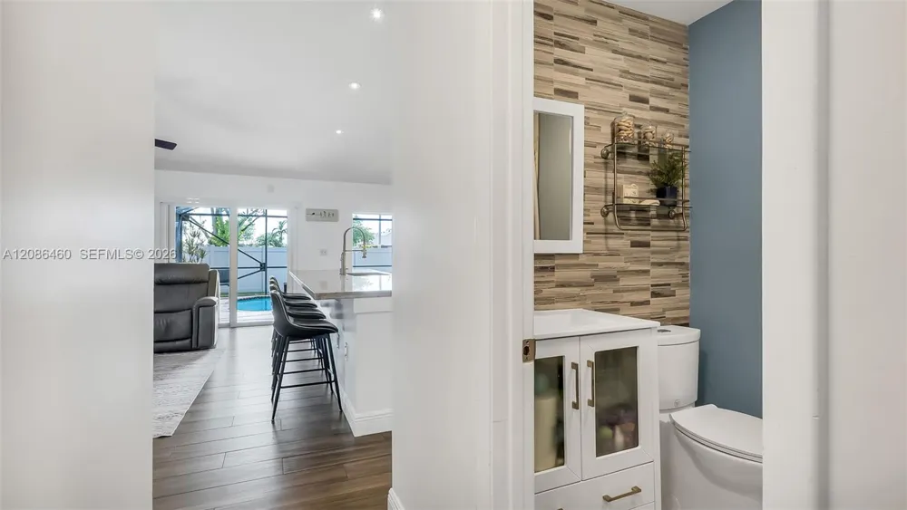 1361 White Stone Way Davie, FL 33325