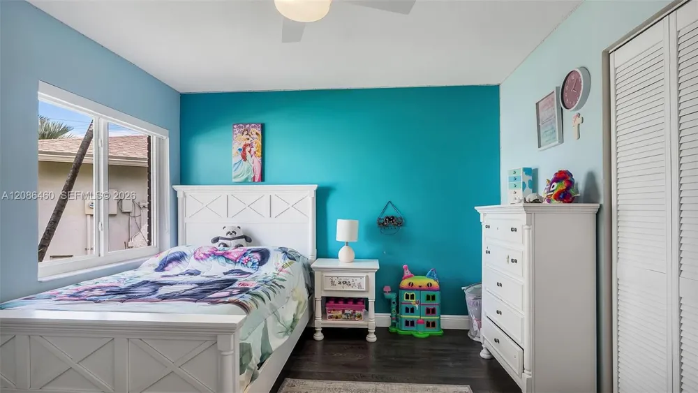1361 White Stone Way Davie, FL 33325