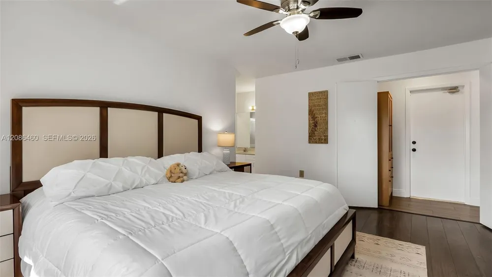 1361 White Stone Way Davie, FL 33325