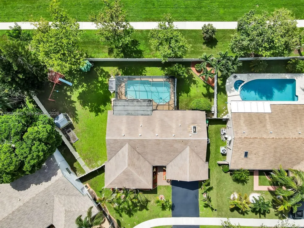 1361 White Stone Way Davie, FL 33325