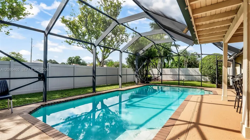 1361 White Stone Way Davie, FL 33325