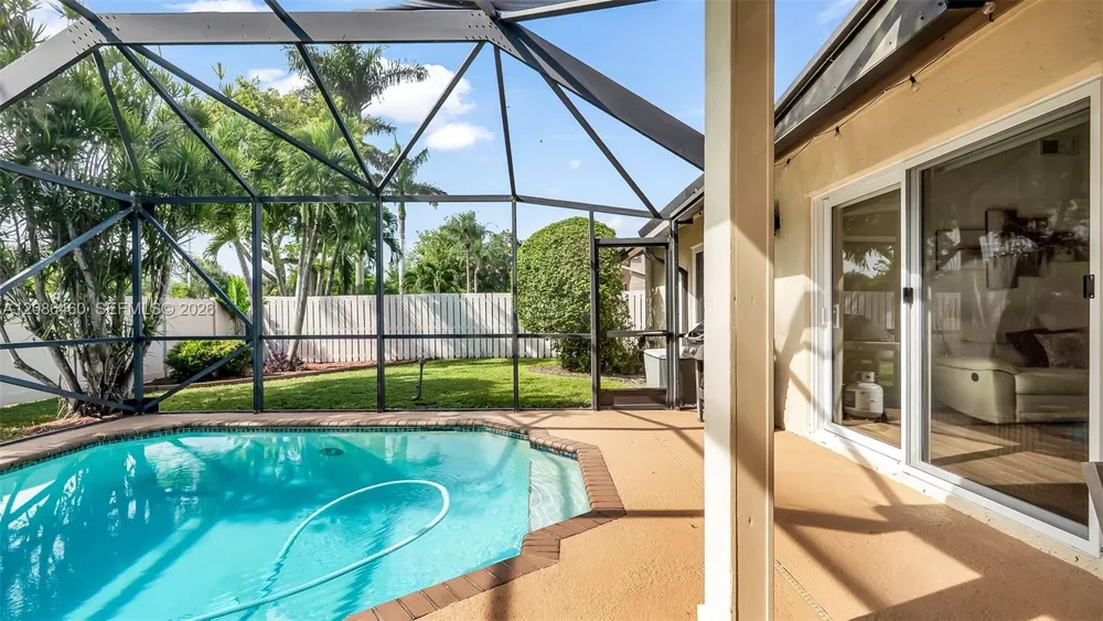 1361 White Stone Way Davie, FL 33325