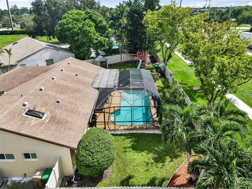 1361 White Stone Way Davie, FL 33325