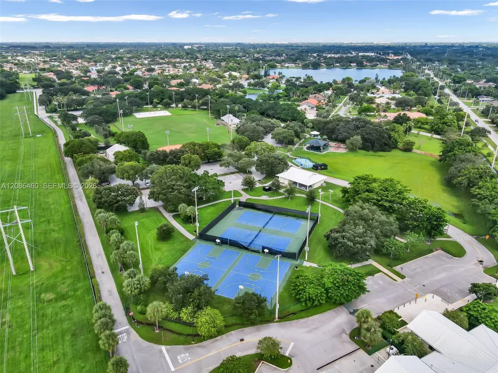 1361 White Stone Way Davie, FL 33325