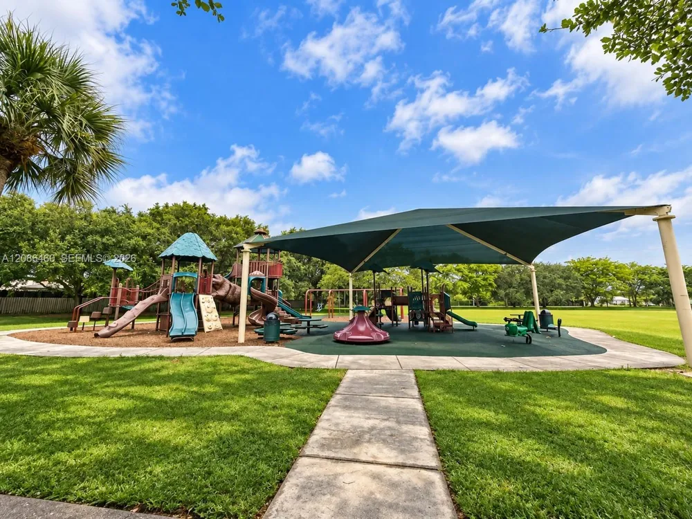 1361 White Stone Way Davie, FL 33325