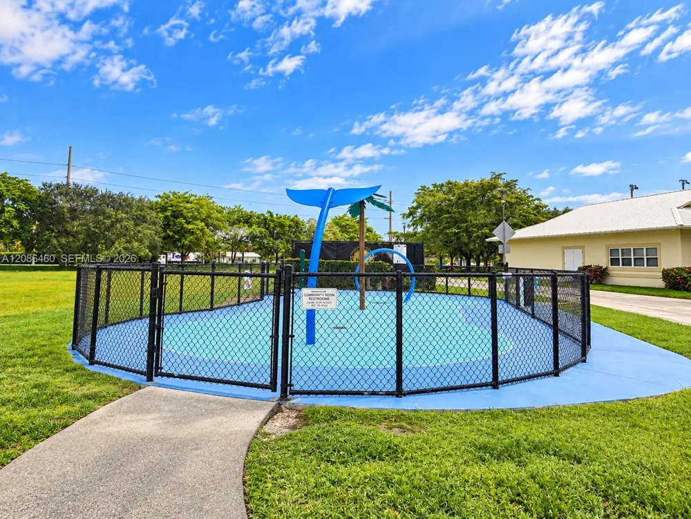 1361 White Stone Way Davie, FL 33325