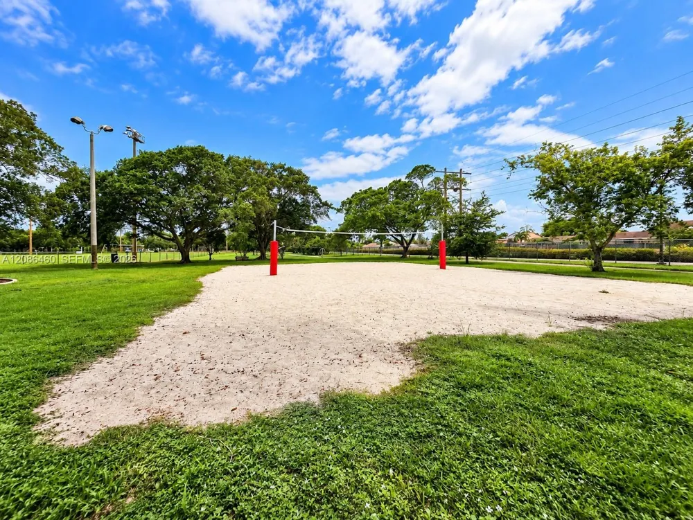 1361 White Stone Way Davie, FL 33325