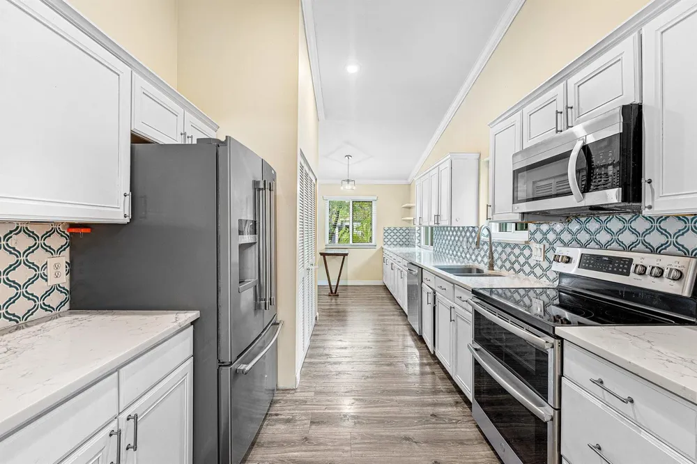 9818 Nickels Boulevard #1105 Boynton Beach, FL 33436